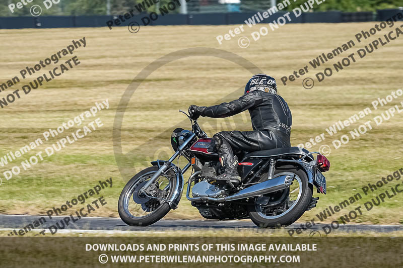 cadwell park;cadwell park photographs;cadwell trackday photographs;enduro digital images;event digital images;eventdigitalimages;peter wileman photography;racing digital images;trackday digital images;trackday photos